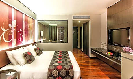 Deluxe Room with City View