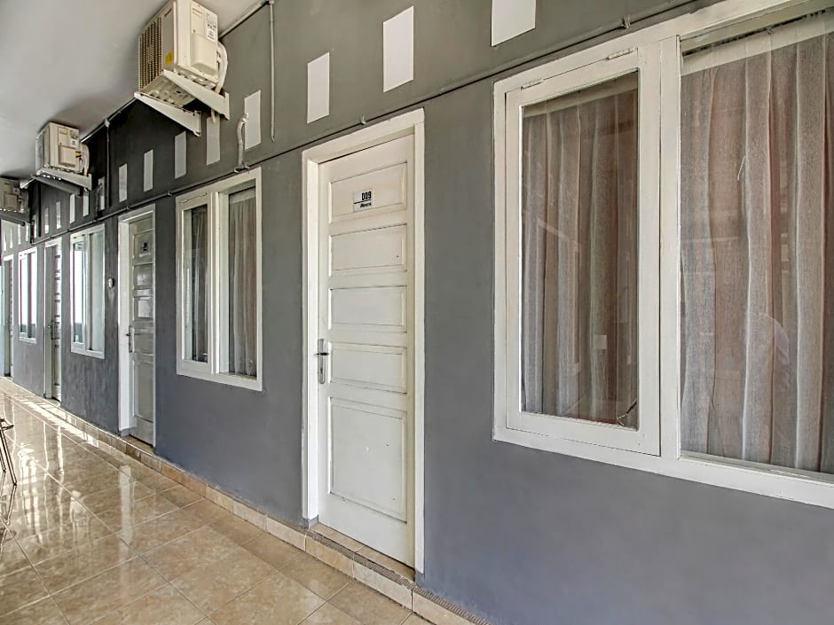 OYO Life 3415 Penginapan Wimane