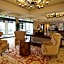 Woolley's Classic Suites Denver Airport