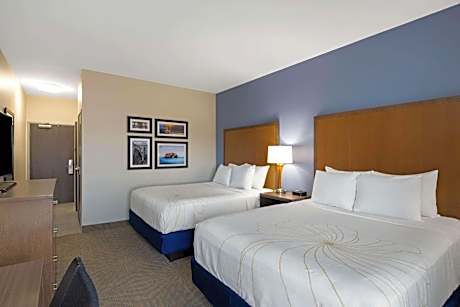 Queen Room with Two Queen Beds and Mobility/Hearing Access - Non-Smoking