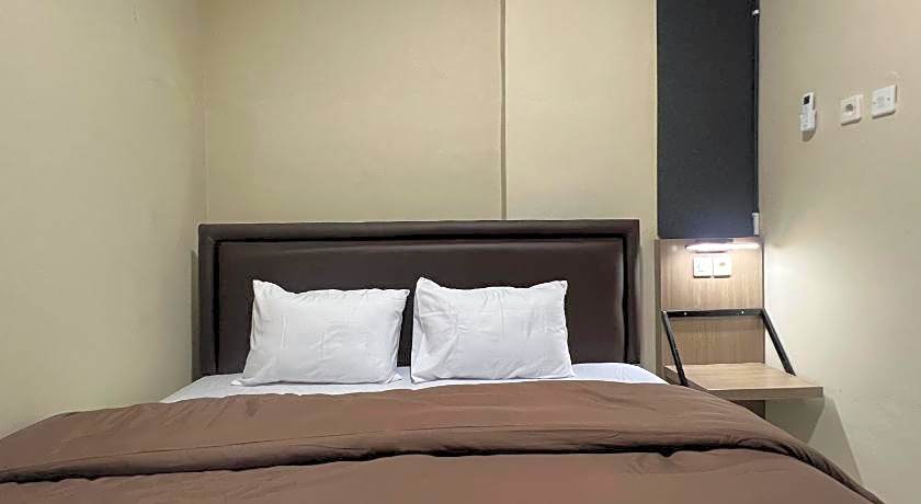 Brenn Hotel Semarang Mitra RedDoorz