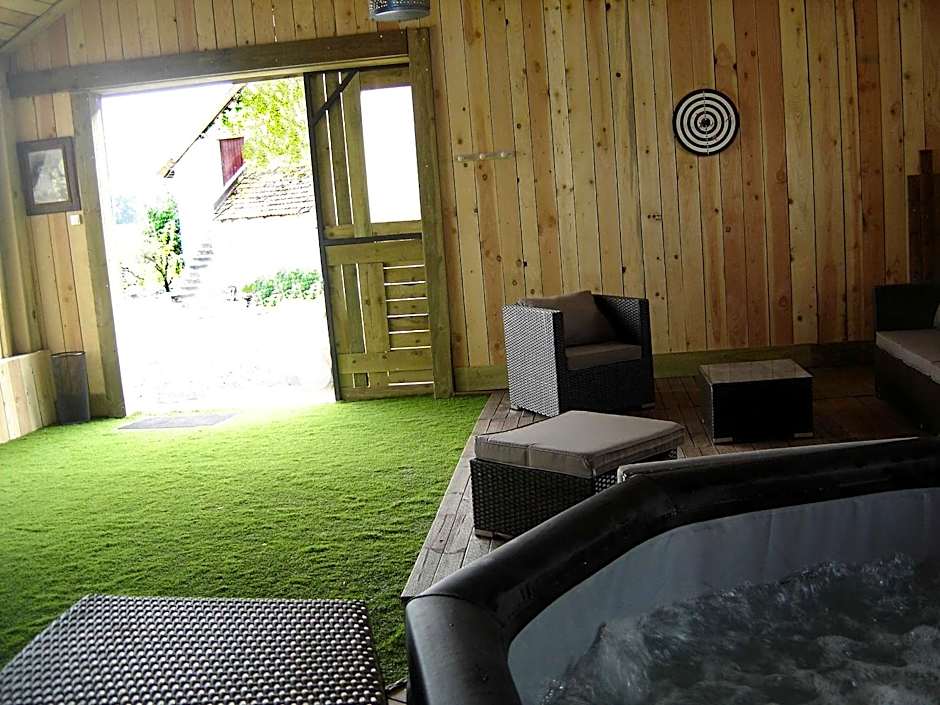 L'Anagramme, chambres, table d'hôtes et gîte pour adultes, naturistes ou non !