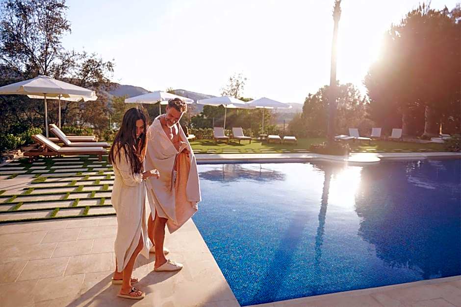 B Bou Hotel La viñuela & Spa