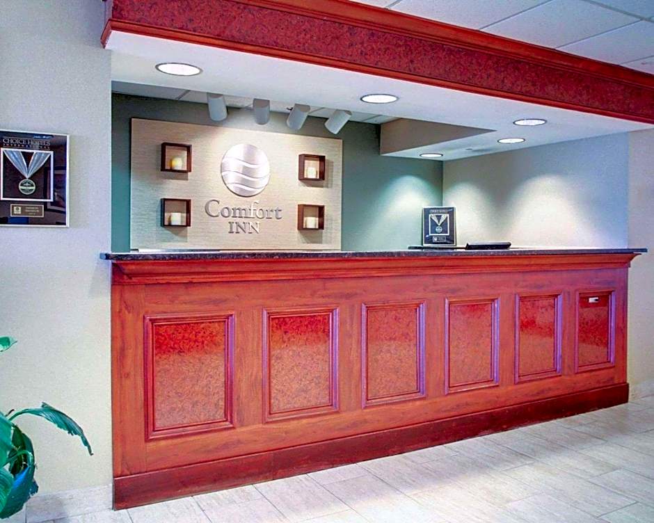Comfort Inn & Suites Moss Point Pascagoula