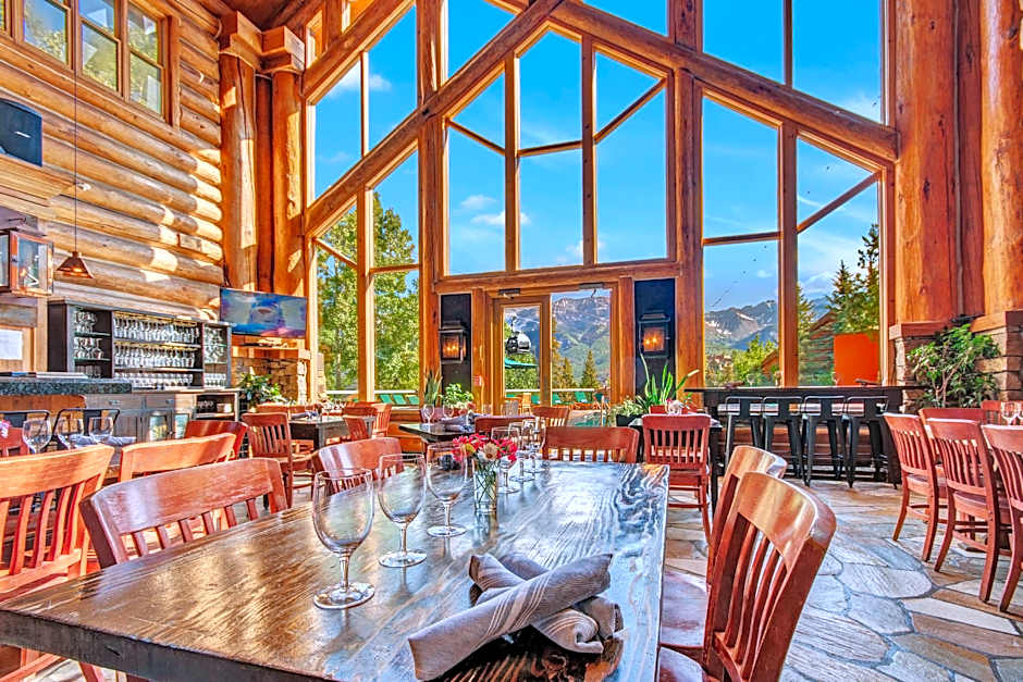 Mountain Lodge Telluride