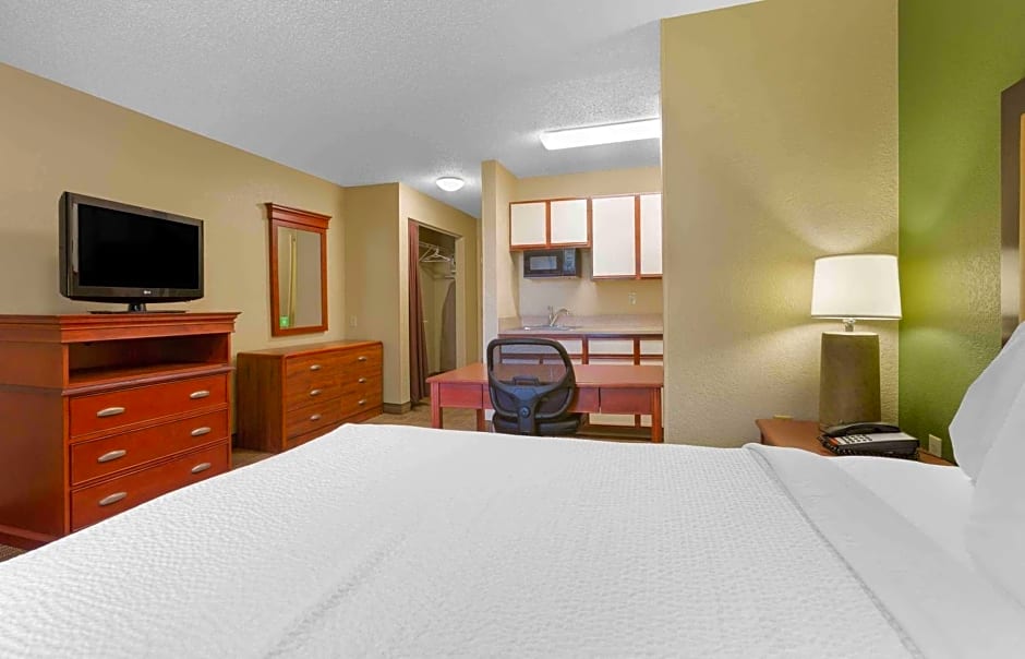 Extended Stay America Suites - Toledo - Maumee