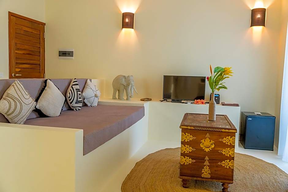 Alma Boutique Hotel
