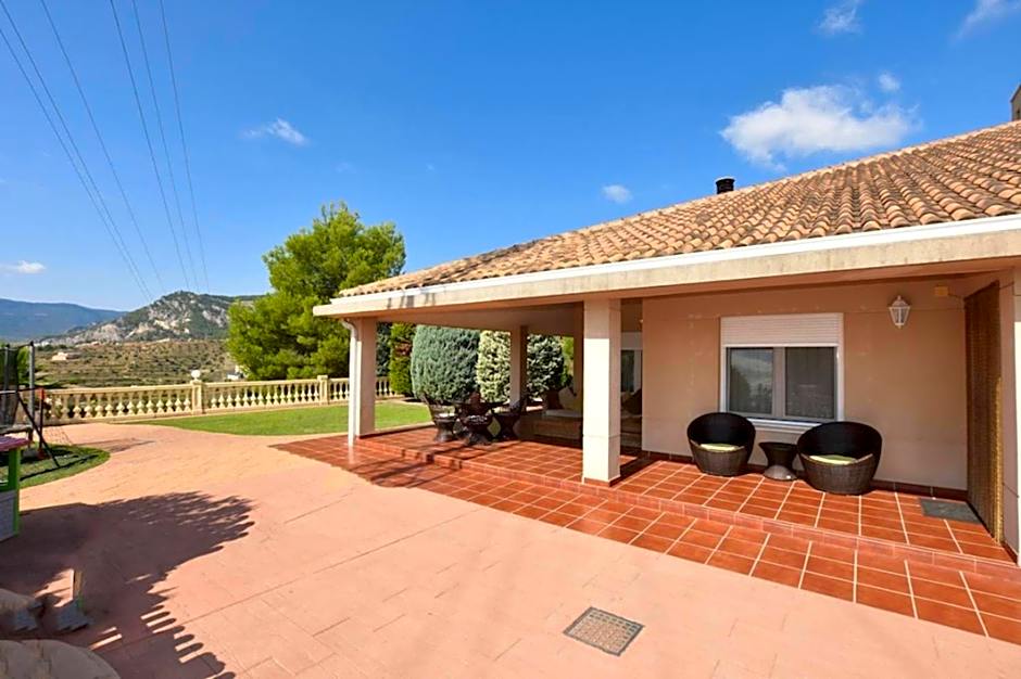 Torreta Of Gormaig, House with swimming pool