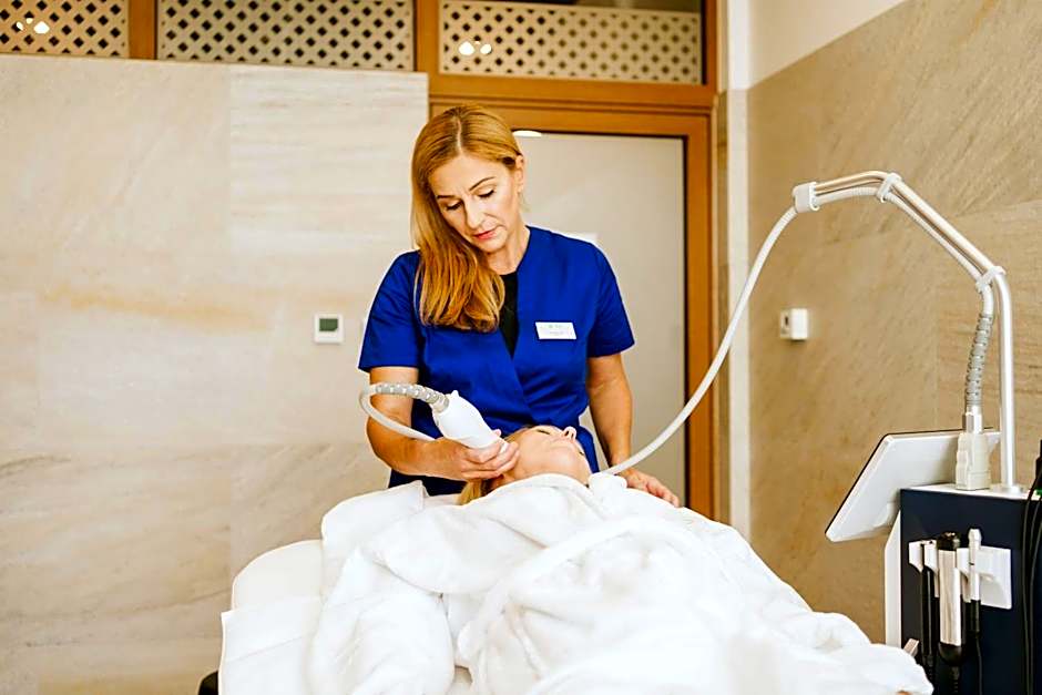Aura Medical SPA Nałęczów