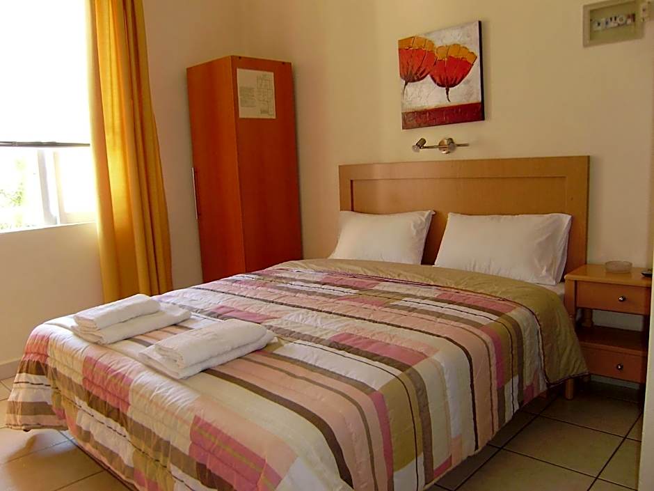 Nicolas Studios & Apartments