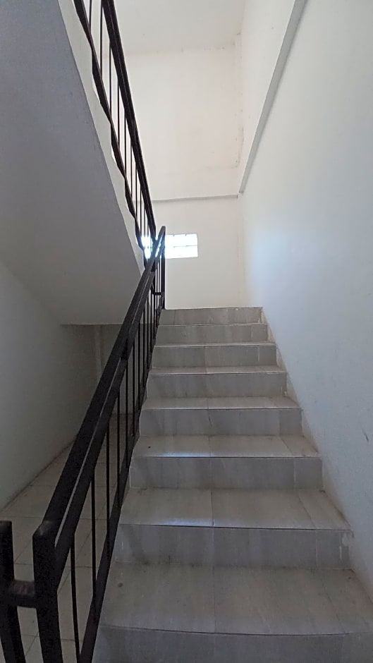 Hotel O Pondok Anggrek Syariah