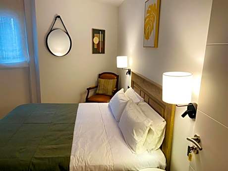 El Parador del César Boutique, Aparcamiento Gratis