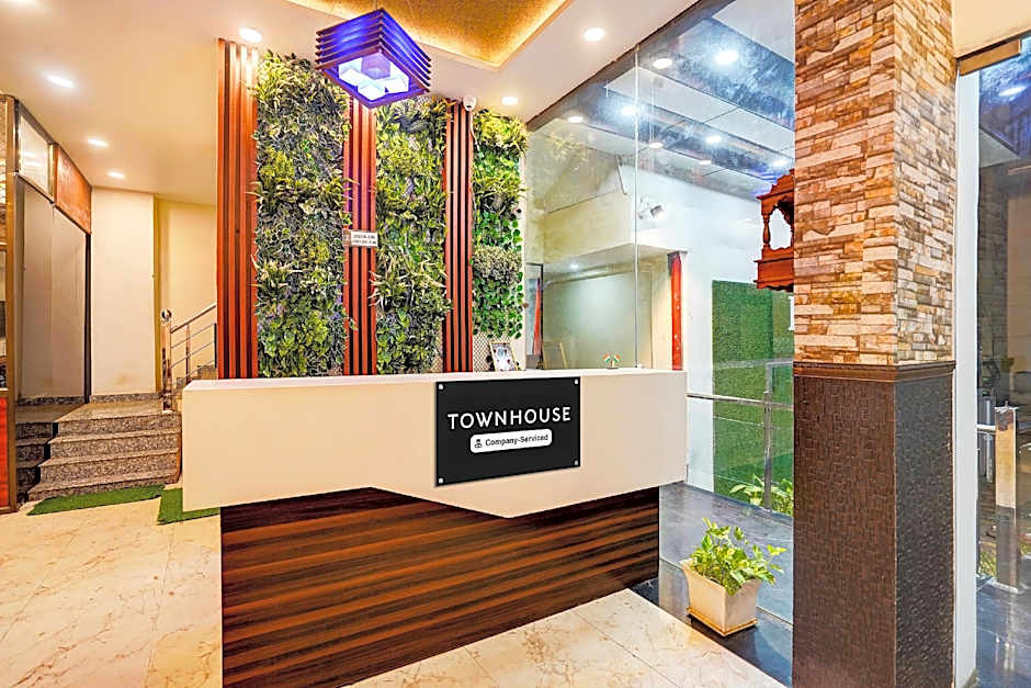 Hotel SV Grand Varanasi – Varanasi, VA