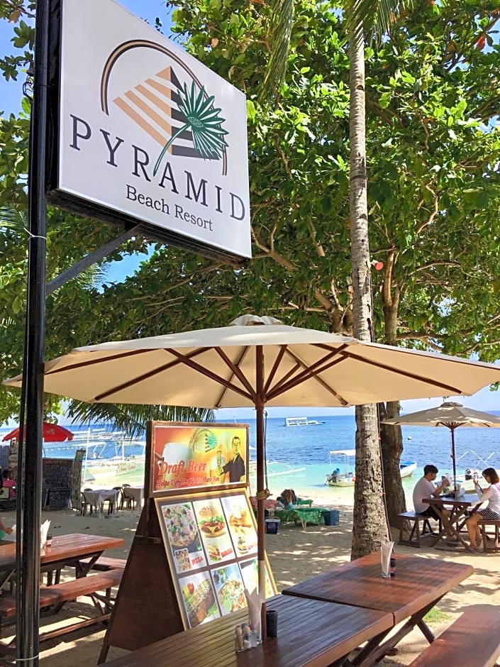 Pyramid Beach Resort