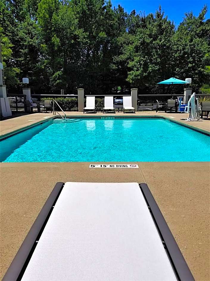 Holiday Inn Express Apex - Raleigh By IHG