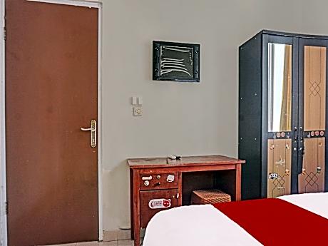 Standard Double Room - Non-Smoking