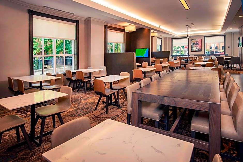 Residence Inn by Marriott Alexandria Old Town/Duke Street