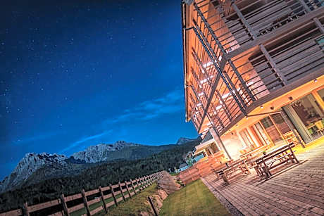 JOAS guesthouse