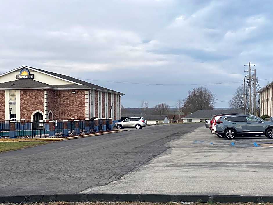 Days Inn by Wyndham Perryville