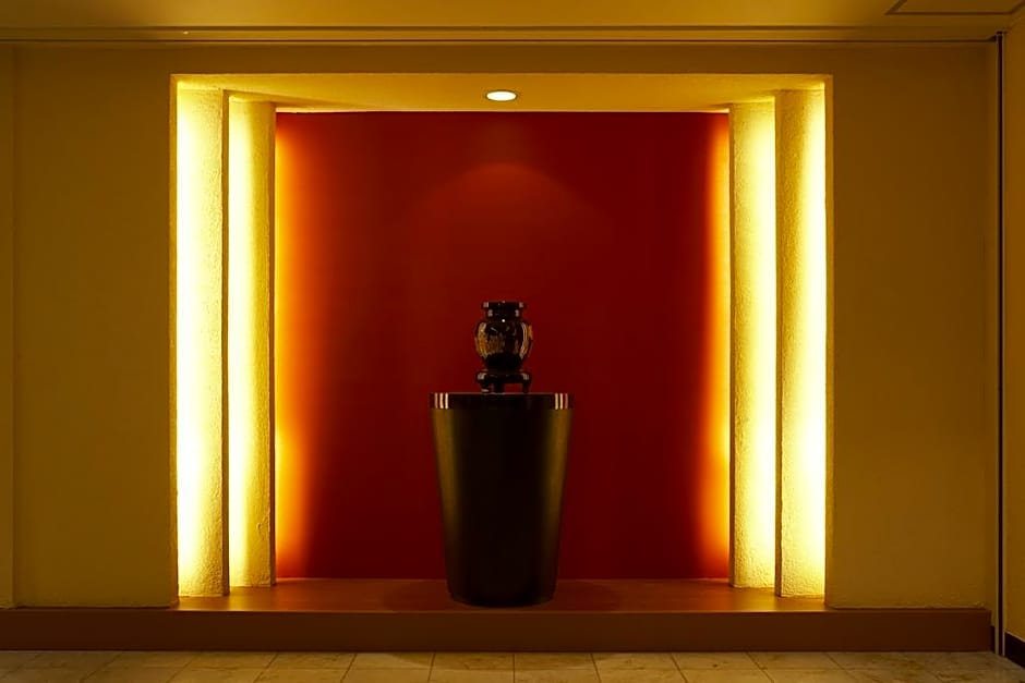 Nest Hotel Naha(Ex. Okinawa Port Hotel)