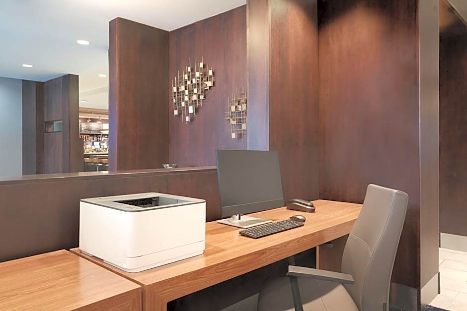 Courtyard by Marriott Johnson City