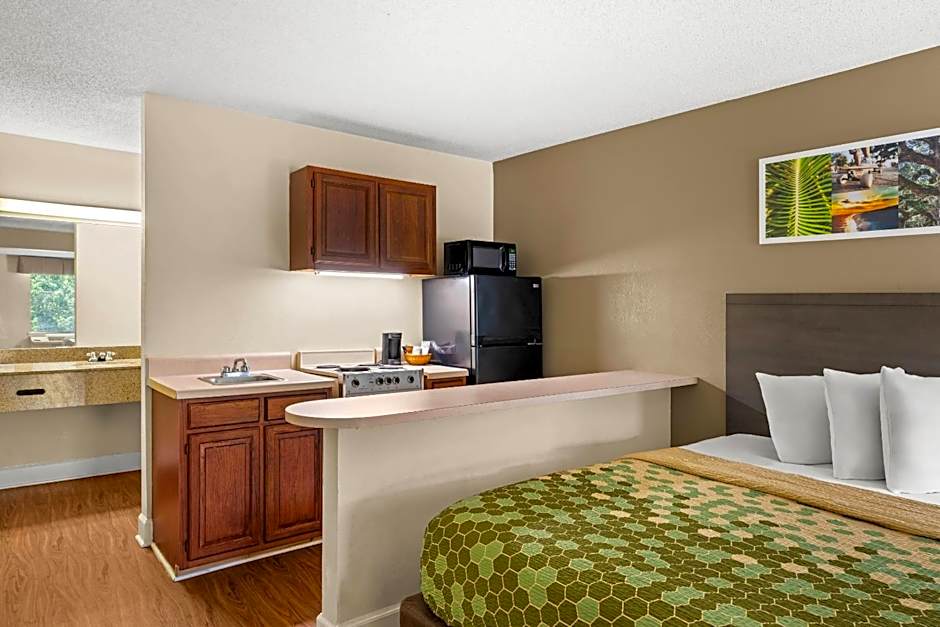 Econo Lodge Inn & Suites Lugoff