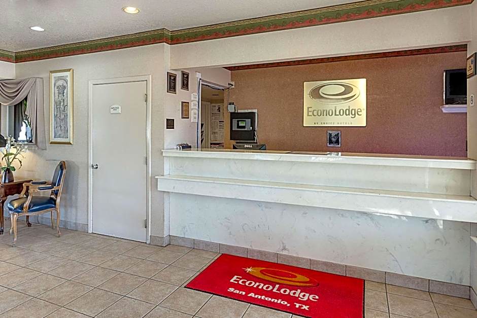 Econo Lodge San Antonio South