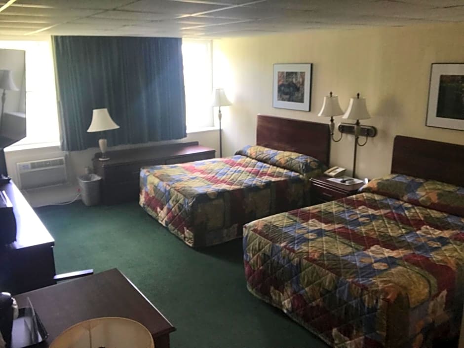 Baxter Park Inn