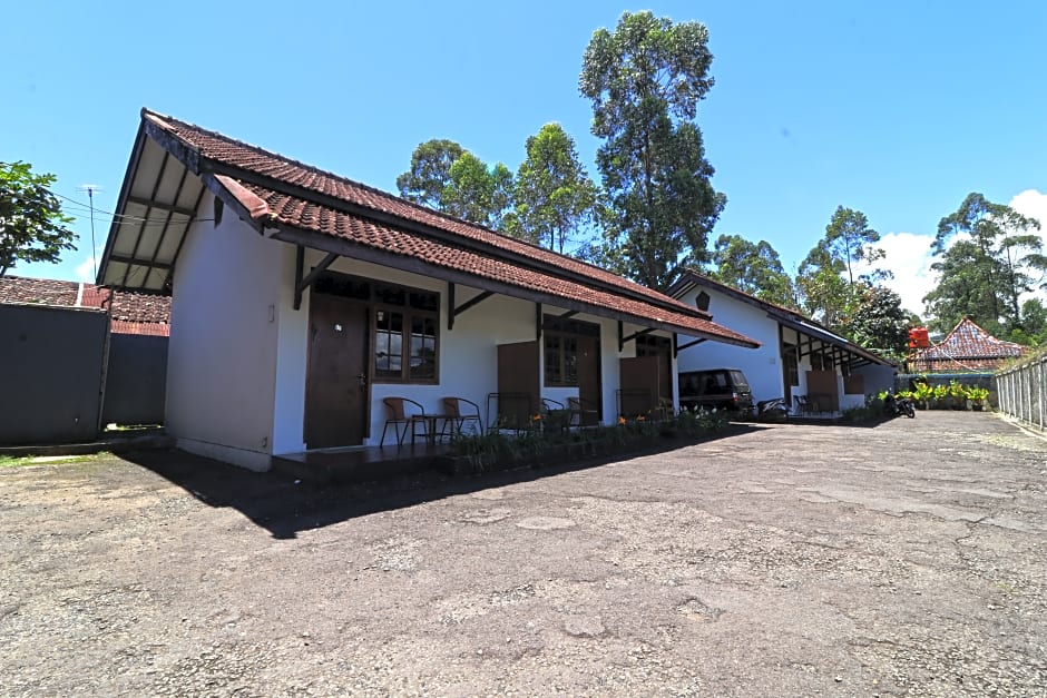 Hotel Citere II by ZUZU