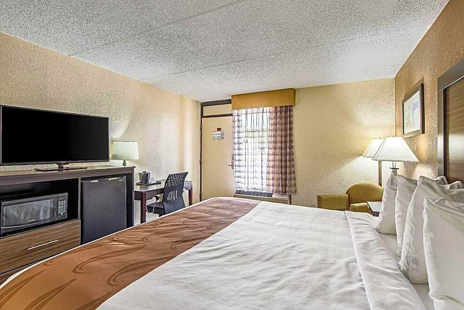 Quality Inn Forest City