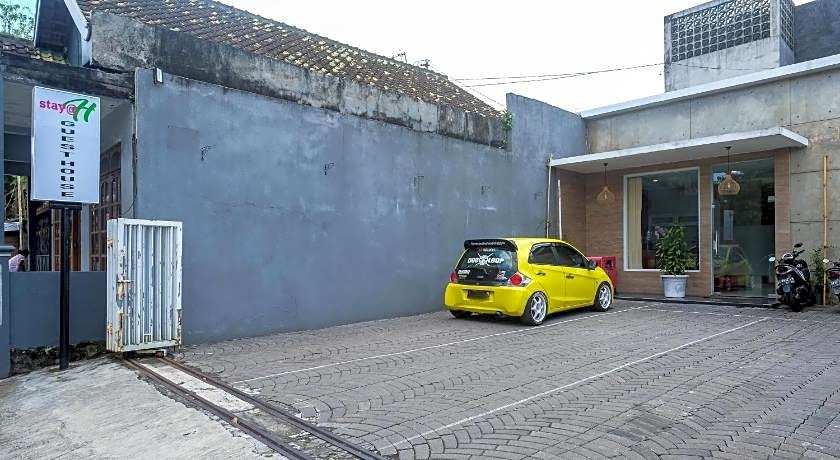 OYO 195 Stay @h Guesthouse