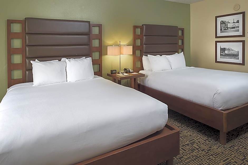 DoubleTree By Hilton Collinsville St Louis