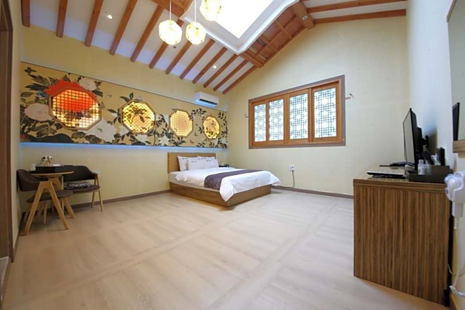 Hanok Hotel Kung