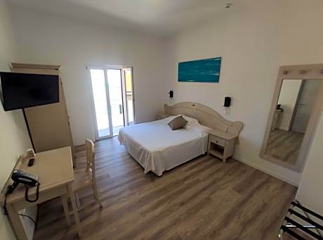 Standard Double or Twin Room with Balcony