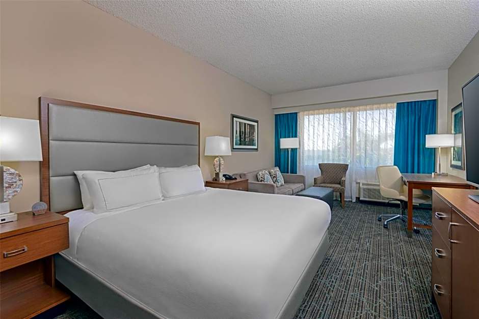 DoubleTree By Hilton Hotel West Palm Beach - Airport