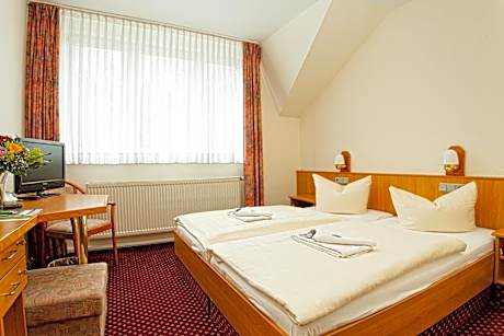 Classic Single Room