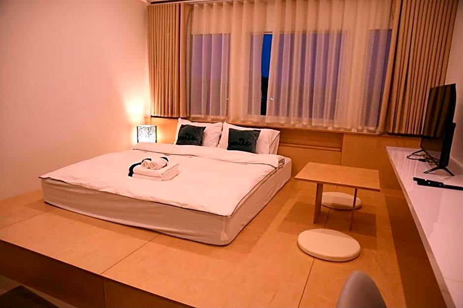 Ma-TaÔ またお Café & hostel