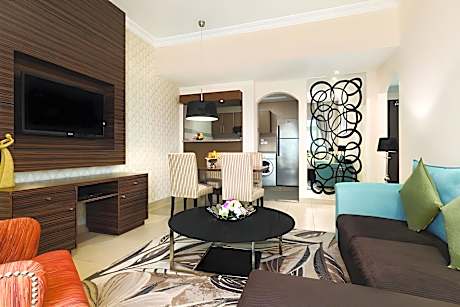 Deluxe Two Bedroom Apartment