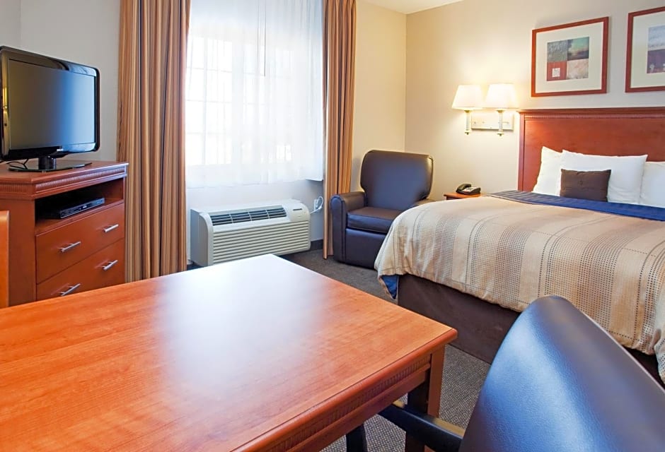 Candlewood Suites New Bern, an IHG Hotel