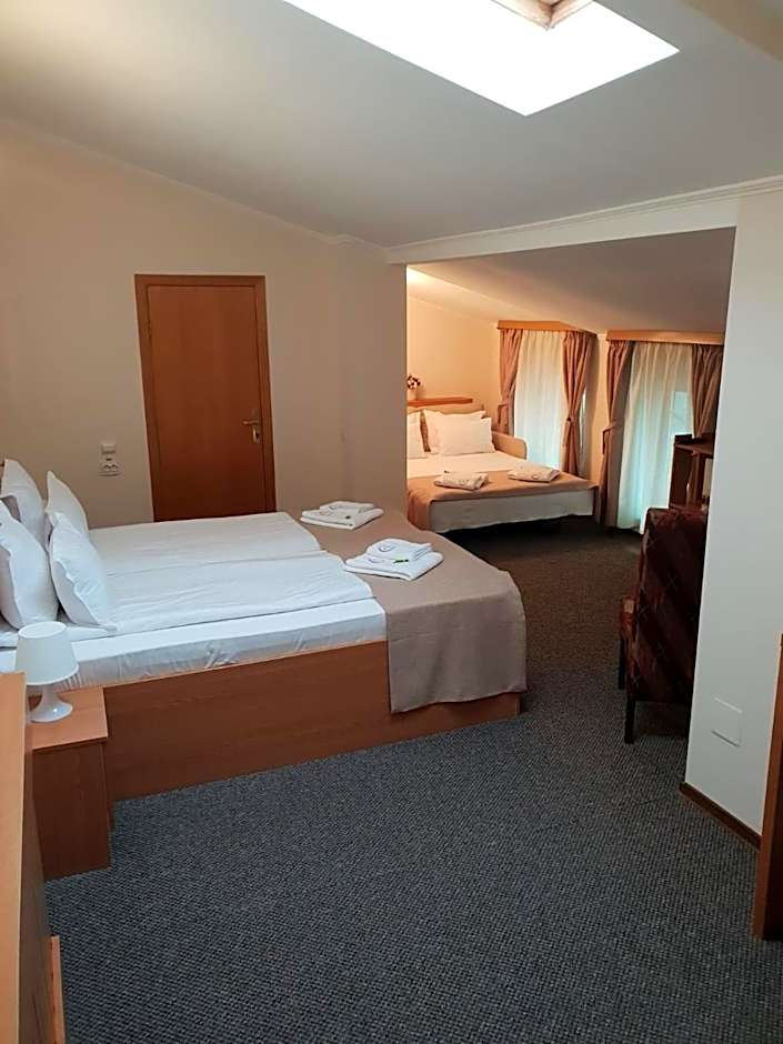 Bucharest Downtown Inn