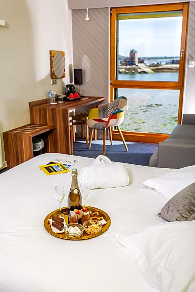 Logis Hôtel de France - Face à la Mer