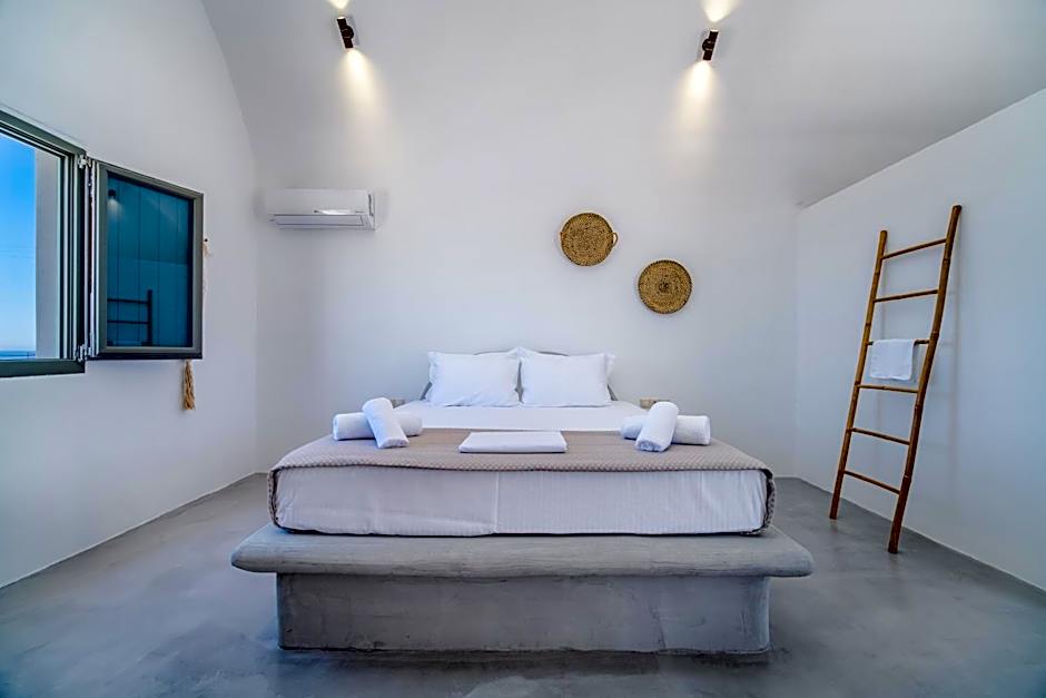 Amethyst Luxury Suites Oia