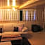 Petit Helvetia Budget Hotel