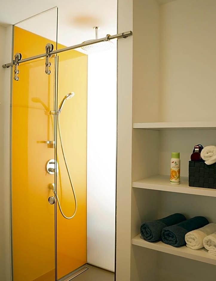 Seven Hotel + Boardinghouse