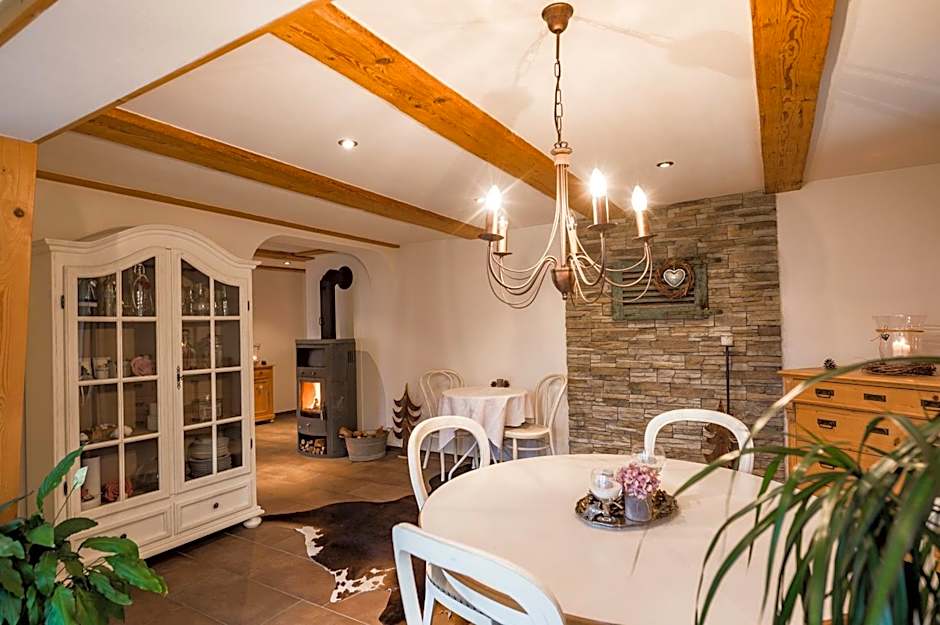 B3 Boutique-Bed&Breakfast