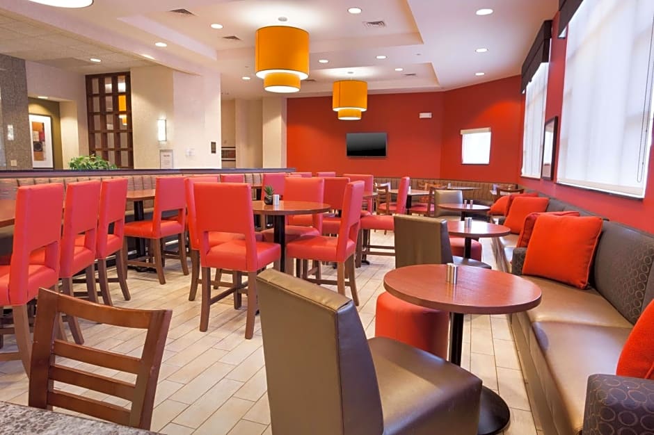Drury Inn & Suites Dayton North
