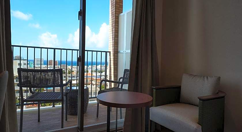 THE GRAND HOTEL GINOWAN