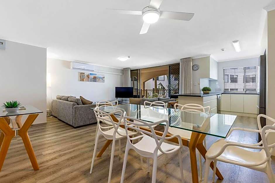 Kalua Holiday Apartments