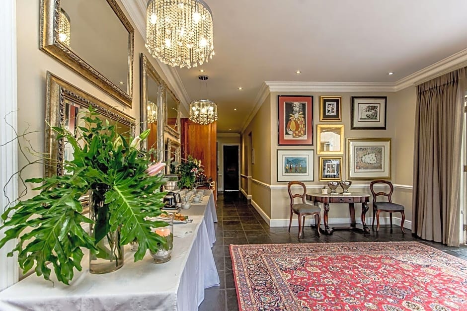 Lemoenkloof Guesthouse