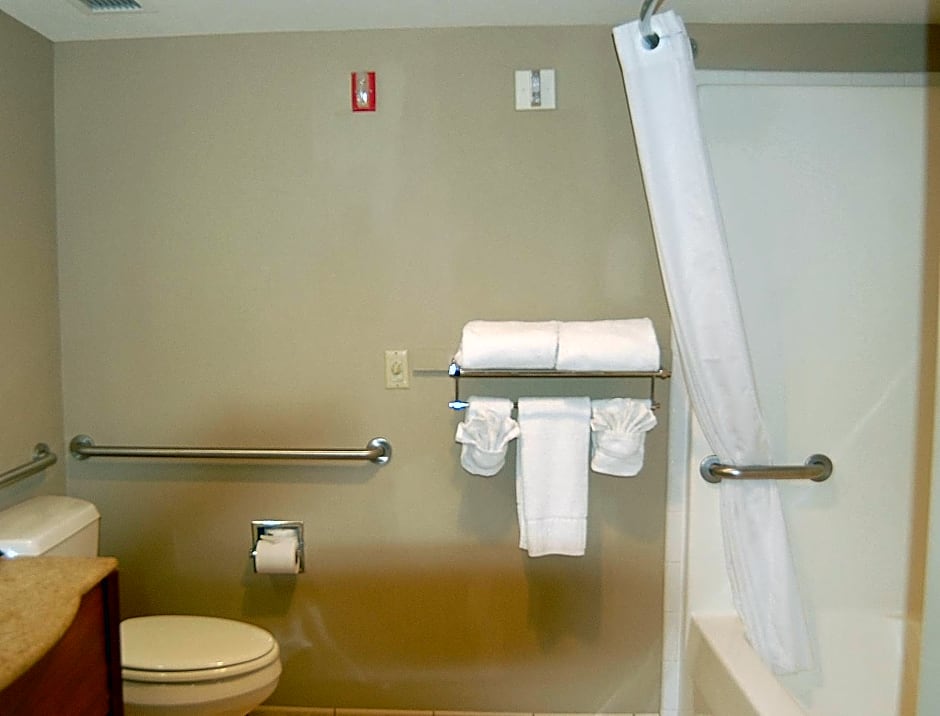 Best Western Plus Pioneer Park Inn